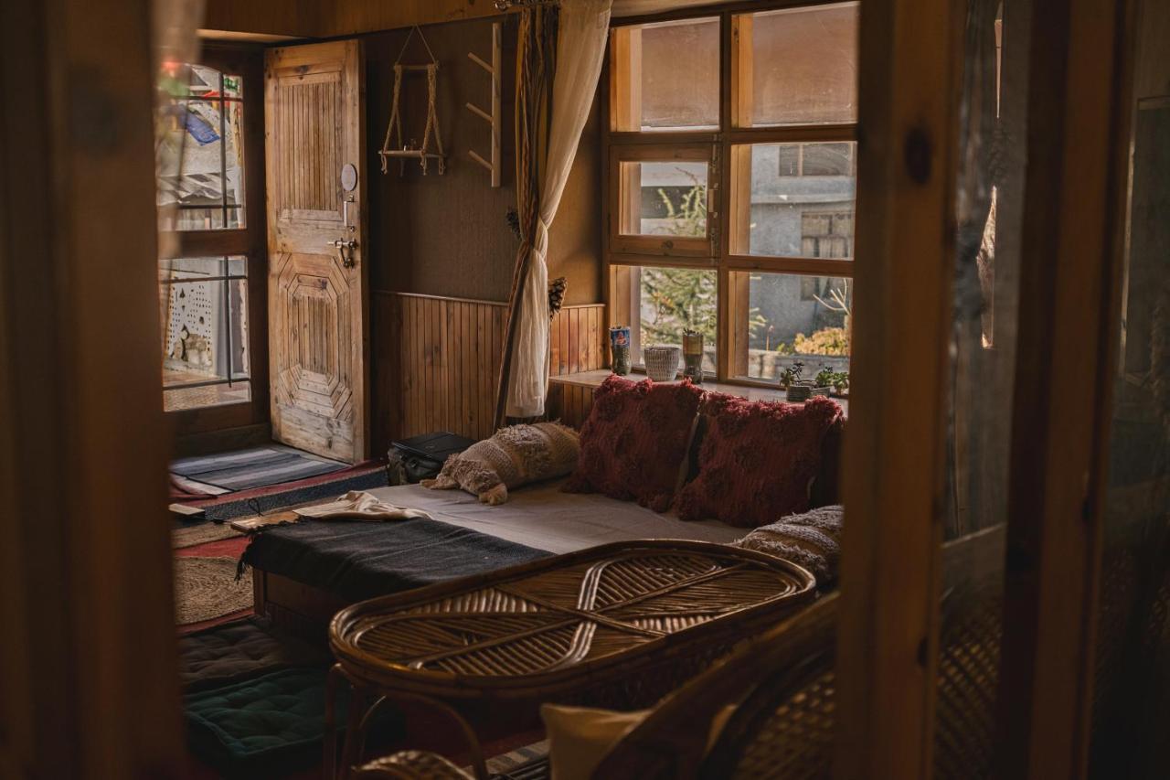 Gharsa - Your Mountain Home Manāli エクステリア 写真